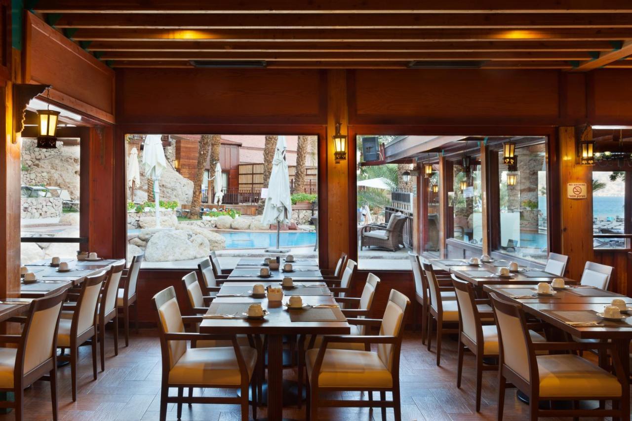 Herbert Samuel Royal Shangri-la Hotel 5*